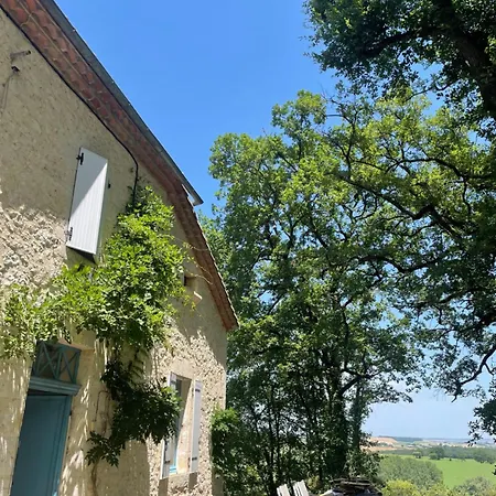 Au Calme Dans Un Bois De Chene Сasa de vacaciones Avensac (Gers)